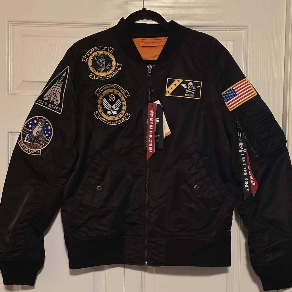Alpha Industries L2B Black Flight Bomber Jacket. Size Men L